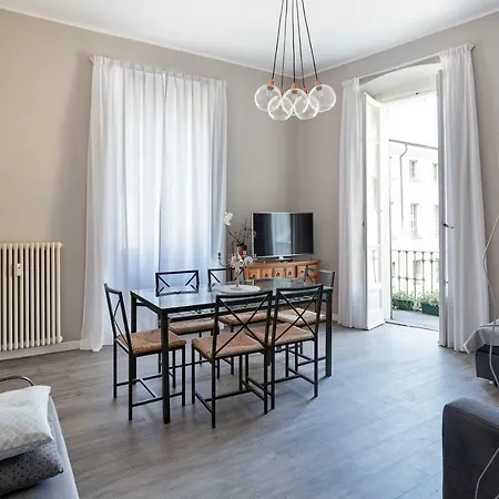 Semesterbostad Vittoria Corner - Bymyhomeincomo