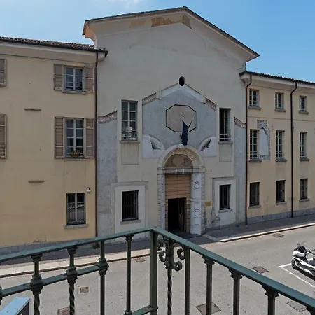 Vittoria Corner - Bymyhomeincomo Como